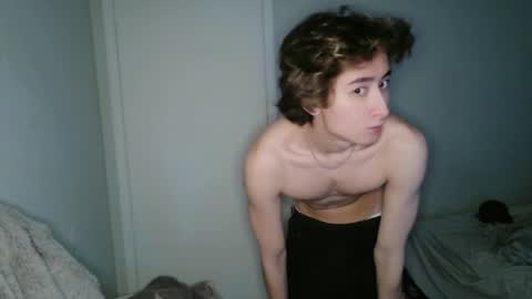 Snapshot of matt578281 chatting on April 22, 5:43 am matt578281 online show from April 22, 5:43 am
