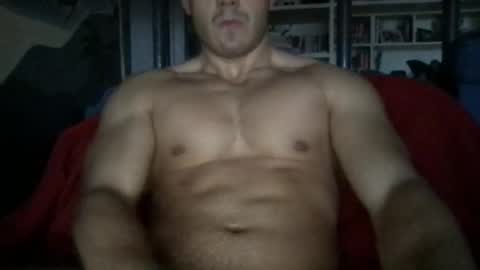Snapshot of mattbull20 chatting on December 18, 3:00 pm mattbull20 online show from December 18, 3:00 pm