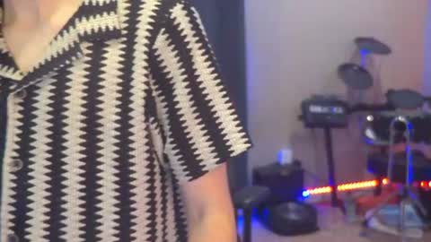 Snapshot of mattcashxxx chatting on July 6, 1:02 am Matt Cash online show from July 6, 1:02 am