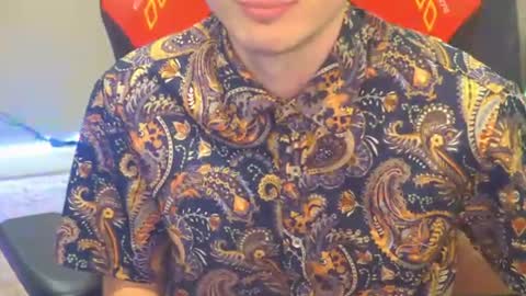 Snapshot of mattcashxxx chatting on July 26, 4:03 pm Matt Cash online show from July 26, 4:03 pm