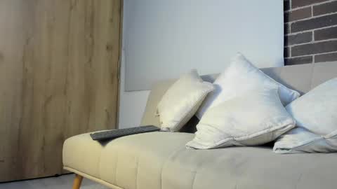 Snapshot of mattclawjean chatting on May 27, 1:57 am mattaclawjean online show from May 27, 1:57 am