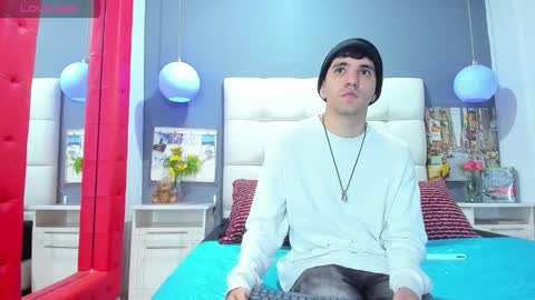 Snapshot of matteo12_ chatting on November 2, 2:36 am ---Matteo--- online show from November 2, 2:36 am