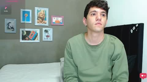 ---Matteo--- online show from May 30, 3:47 am