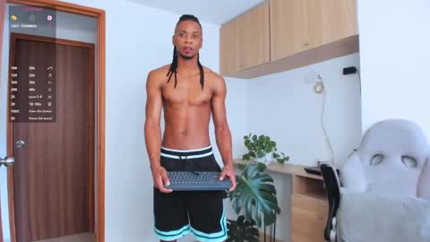 Snapshot of matteo_777 chatting on September 19, 10:21 pm Mateo online show from September 19, 10:21 pm