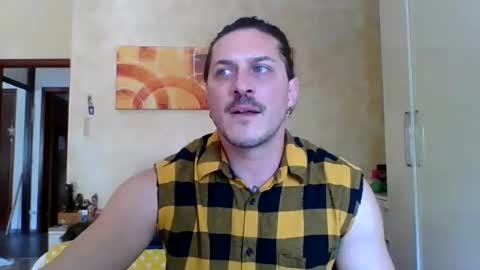 matteushh87 online show from April 29, 9:35 am