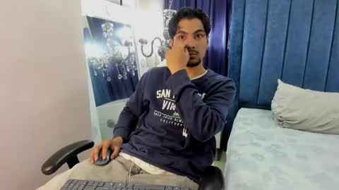 Snapshot of mattfiore chatting on November 4, 10:58 am mattfiore online show from November 4, 10:58 am