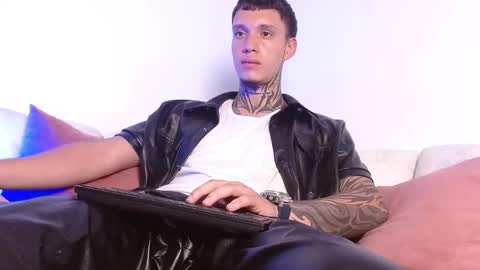 Matt online show from November 30, 6:12 pm