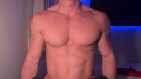 Matthew Muscle online show from October 20, 5:52 am