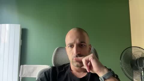 M online show from September 12, 12:27 pm