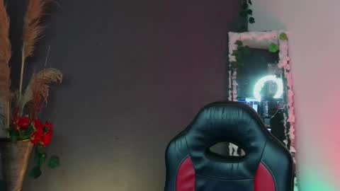 mattias     online show from October 21, 12:33 am