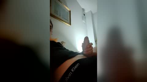 Snapshot of mattiatoyboyxxx chatting on August 5, 2:36 am mattiatoyboyxxx online show from August 5, 2:36 am