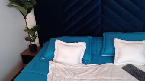 Snapshot of mattideluca chatting on December 16, 11:33 am Matti online show from December 16, 11:33 am