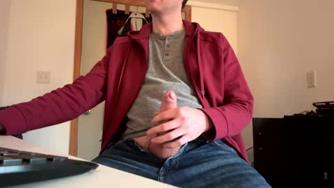 Snapshot of mattiufr chatting on December 17, 4:00 pm Matt online show from December 17, 4:00 pm