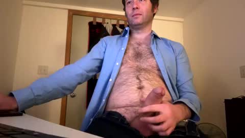 Snapshot of mattiufr chatting on December 21, 1:26 am Matt online show from December 21, 1:26 am