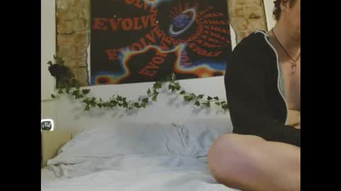 Snapshot of mattiuftm chatting on October 16, 8:48 am mattiuftm online show from October 16, 8:48 am