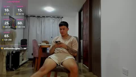 Snapshot of mattiwsmorris_ chatting on November 21, 12:43 am mattiwsmorris_ online show from November 21, 12:43 am