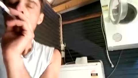 mattlesnake_101 online show from February 16, 1:57 am