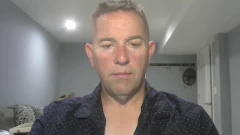 mattlikestoplay online show from May 8, 3:50 pm