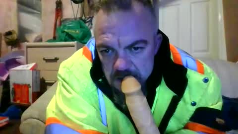 Snapshot of mattstanley424955 chatting on March 2, 7:21 pm mattstanley424955 online show from March 2, 7:21 pm