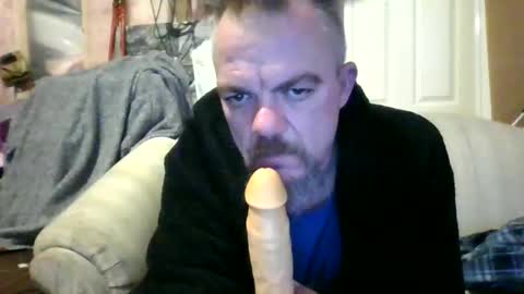 Snapshot of mattstanley424955 chatting on March 4, 4:57 pm mattstanley424955 online show from March 4, 4:57 pm