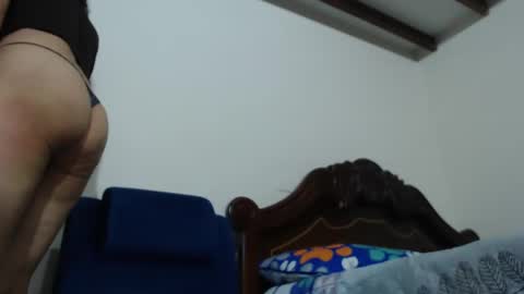 matturewet online show from February 7, 12:09 am