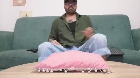 Matt online show from May 18, 10:26 pm