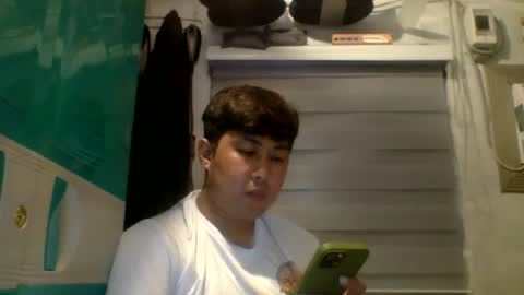 Snapshot of matty040798 chatting on July 22, 12:30 pm matty040798 online show from July 22, 12:30 pm