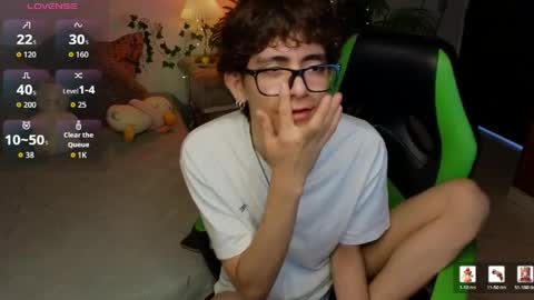 matty_spark online show from May 24, 1:27 pm