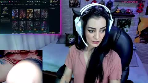 Snapshot of mature_gamer chatting on August 2, 9:13 pm Nath online show from August 2, 9:13 pm
