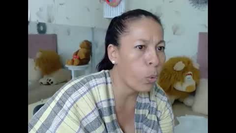 Snapshot of mature_martina_ chatting on January 16, 2:41 am Martina online show from January 16, 2:41 am