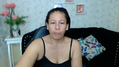 Snapshot of mature_martina_ chatting on March 4, 4:49 am Martina online show from March 4, 4:49 am