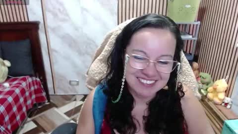 Sonia online show from March 26, 8:25 pm