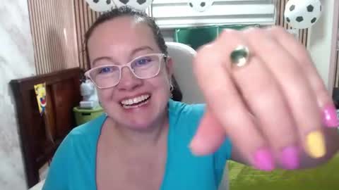 Sonia online show from June 13, 9:02 pm