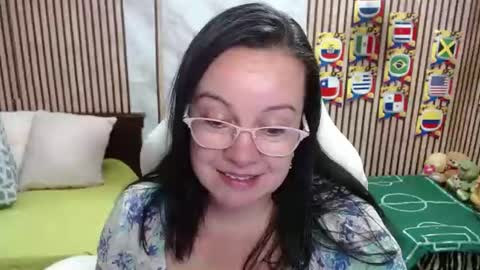 Sonia online show from June 22, 9:23 pm