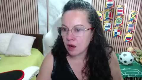 Sonia online show from June 23, 9:02 pm