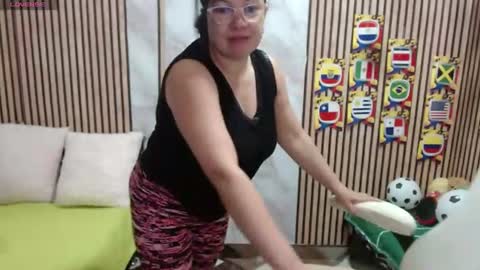 Sonia online show from July 4, 10:16 pm