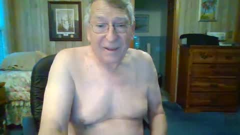 Snapshot of maturecouple1954 chatting on January 9, 12:52 pm SXECPL55 at G mail Dot Com online show from January 9, 12:52 pm