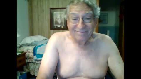 Snapshot of maturecouple1954 chatting on September 9, 10:15 am SXECPL55 at G mail Dot Com online show from September 9, 10:15 am