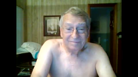 Snapshot of maturecouple1954 chatting on October 10, 11:42 am SXECPL55 at G mail Dot Com online show from October 10, 11:42 am
