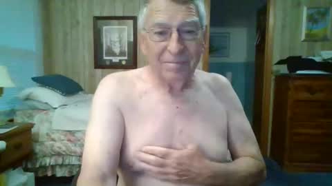 SXECPL55 at G mail Dot Com online show from March 31, 11:32 am