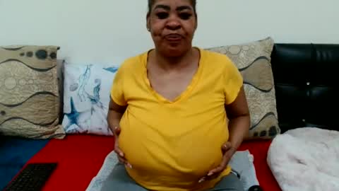 QUEEN online show from May 12, 12:02 pm