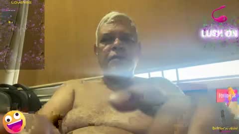 Snapshot of maturedman_44 chatting on September 20, 12:33 am DEV online show from September 20, 12:33 am