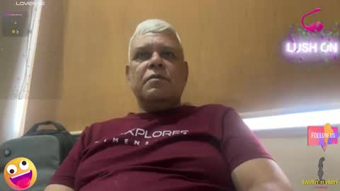 Snapshot of maturedman_44 chatting on December 5, 2:31 am DEV online show from December 5, 2:31 am