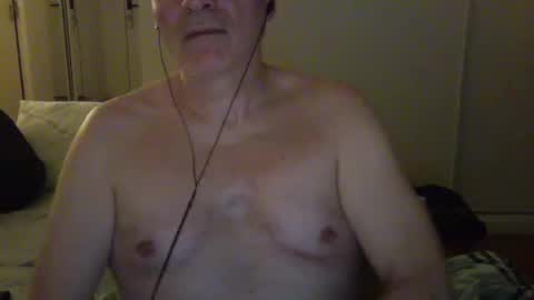 maturehotman online show from December 10, 10:26 pm