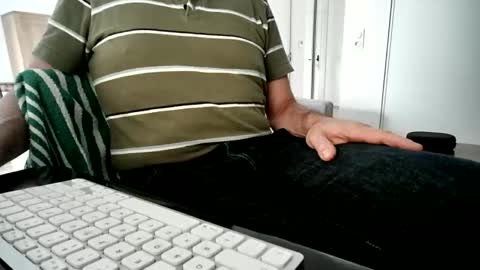 maturehotman online show from January 18, 8:18 am