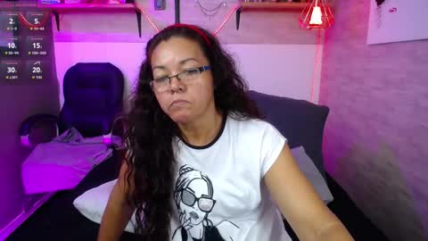 Snapshot of maturepure_ chatting on September 21, 2:51 pm maturepure_ online show from September 21, 2:51 pm