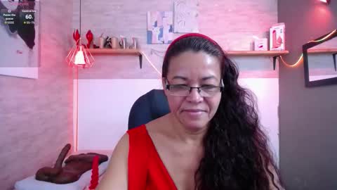 Snapshot of maturepure_ chatting on September 29, 8:24 pm maturepure_ online show from September 29, 8:24 pm