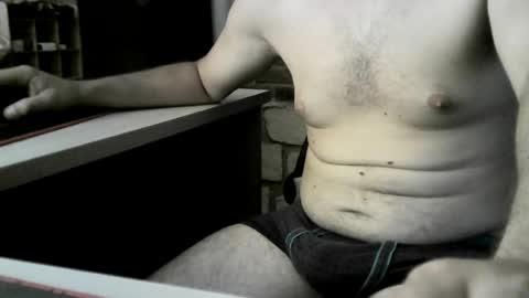 Snapshot of maty_212121 chatting on July 18, 12:31 pm Mattias online show from July 18, 12:31 pm