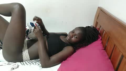 Snapshot of maui_001 chatting on September 19, 3:19 am moh online show from September 19, 3:19 am