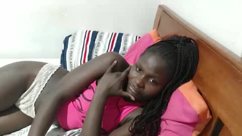 Snapshot of maui_001 chatting on September 19, 3:34 pm moh online show from September 19, 3:34 pm